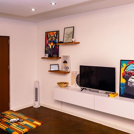 Zaza Apartament - Central Area, With Balcony Târgu Jiu المظهر الخارجي الصورة