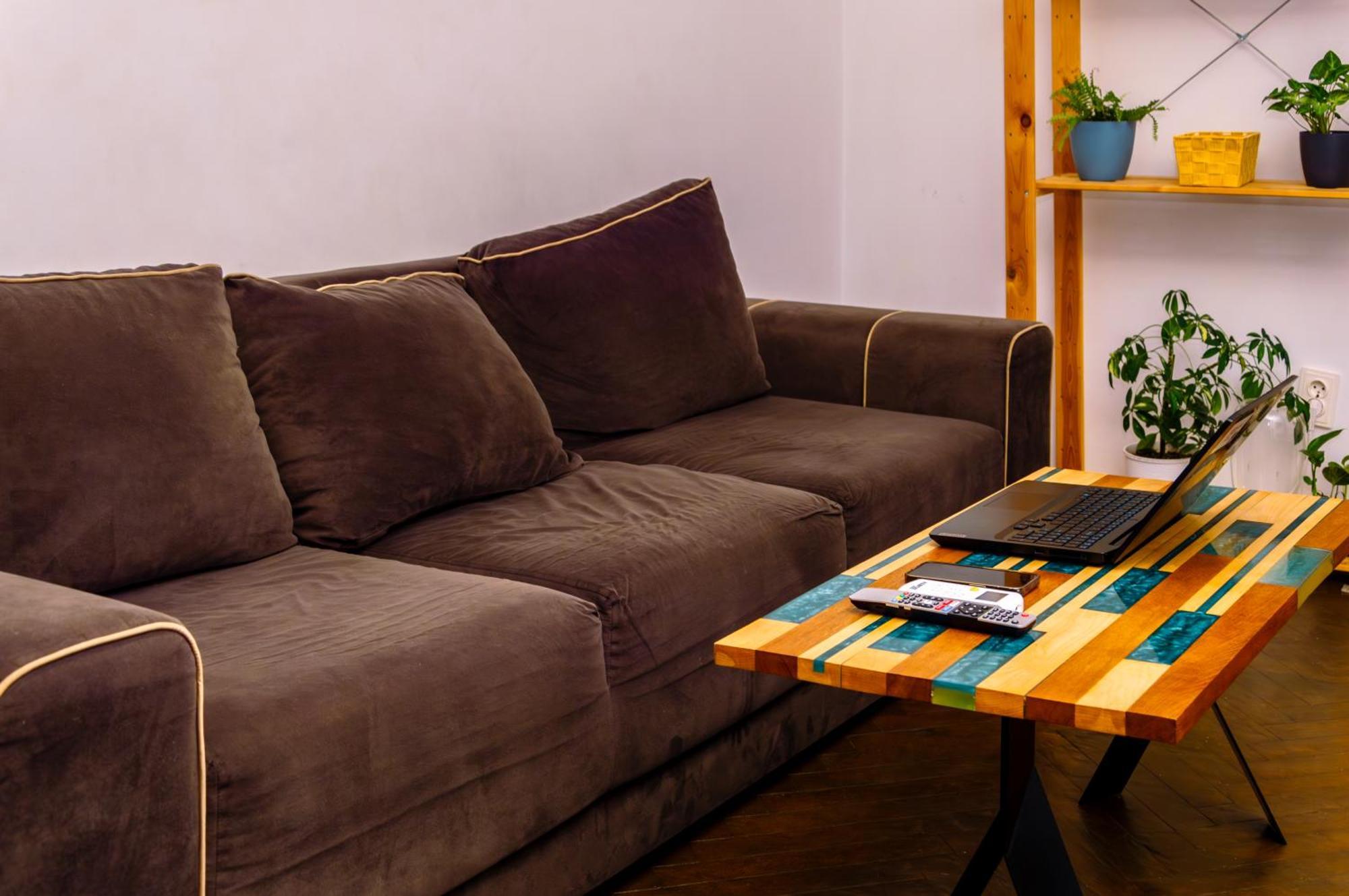 Zaza Apartament - Central Area, With Balcony Târgu Jiu المظهر الخارجي الصورة
